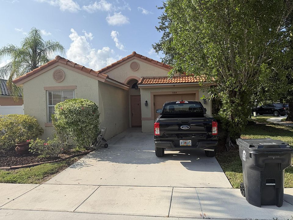 1st image of 8164 PELICAN HARBOUR Drive