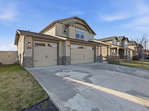 3rd image of 13071 N Loveland Way