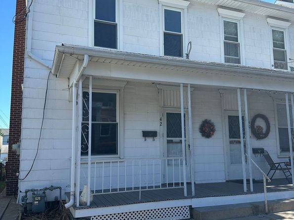 42 N Chestnut St