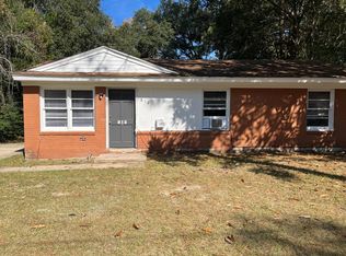 812 Stillwater Dr, Valdosta, GA 31601