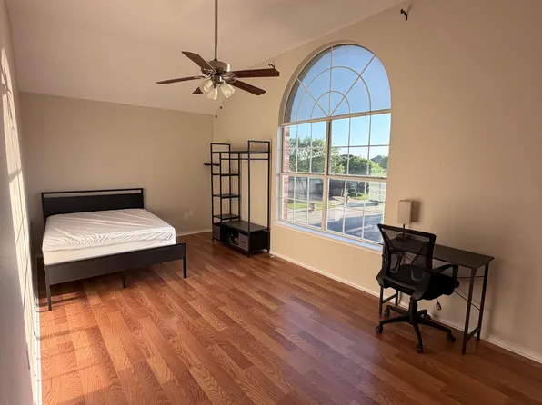 (undisclosed Address), Mesquite, TX 75149
