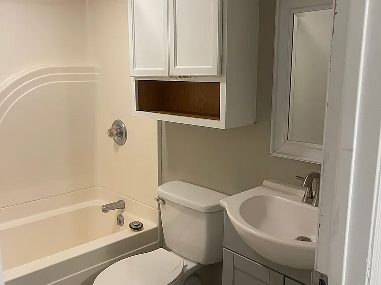 2523 Cedar Ln #3 — Photo 8