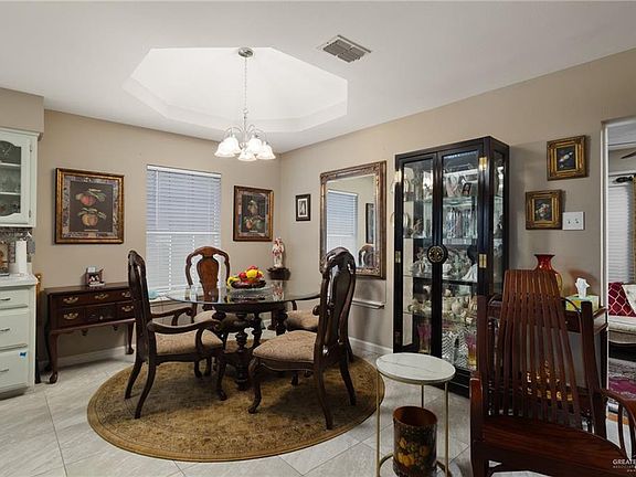 5th image of 1706 Aries St