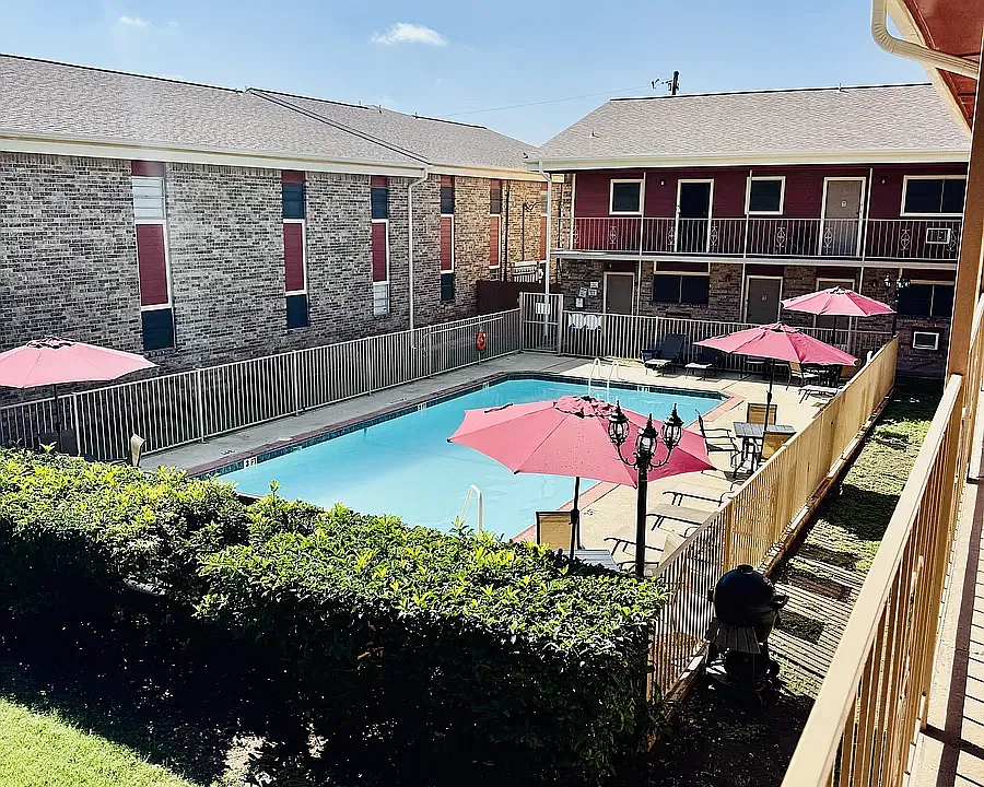 Windmill Park Apartments