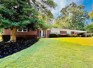 420 Chadwyck Dr, Danville, VA 24541