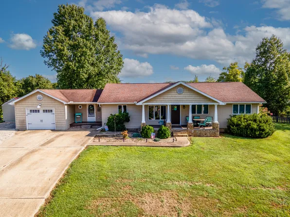 93 Wells Hill Ln, West Liberty, KY 41472