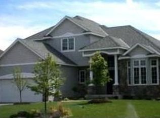 4005 Fallgold Pkwy N, Brooklyn Park, MN 55443