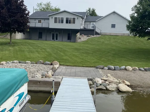 14685 Roberts Ct, Camden, MI 49232