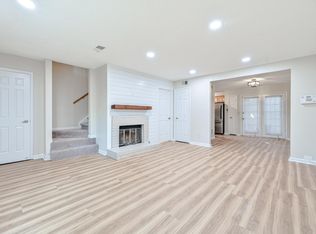 1036 Old Holcomb Bridge Rd, Roswell, GA 30076