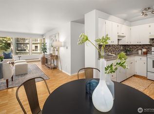 1600 43rd Ave E APT 303, Seattle, WA 98112