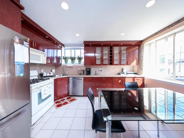 1323 Avenue X image 5 of 22