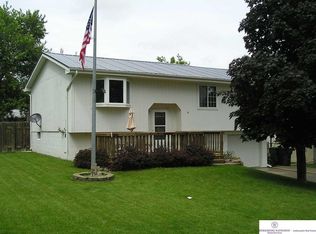 508 W Elm St, Ceresco, NE 68017