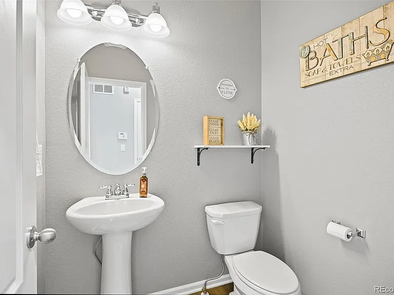 4832 S Picadilly Ct — Photo 19