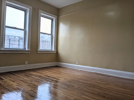 Rented by Highline Residential | media 34