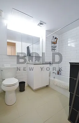 Rented by Bold New York | media 59