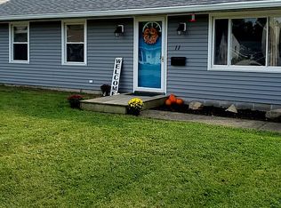 11 Jade Rd, Huntington, IN 46750