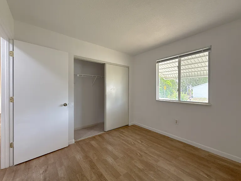 8942 SW 109th Ln — Photo 18