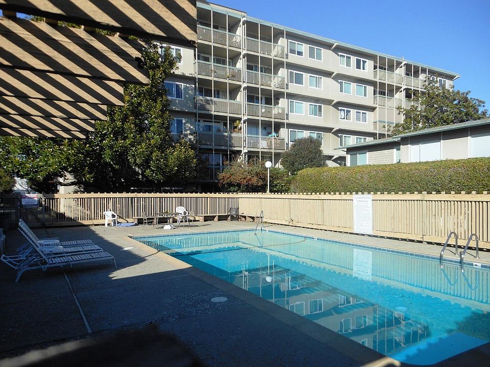 1st image of 180 Dakota Ave APT 21