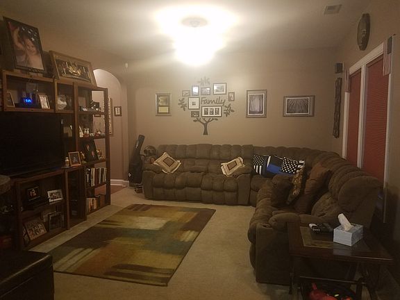 Spacious Living Room