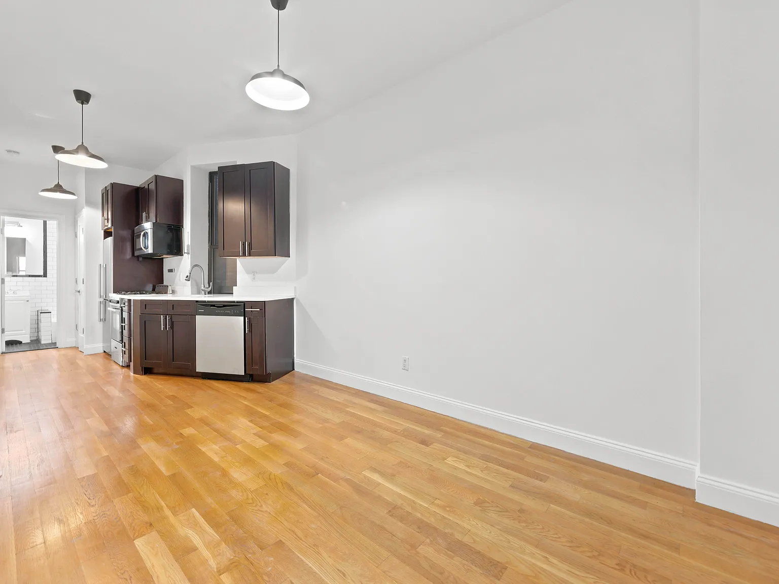 354 State Street — Photo 4