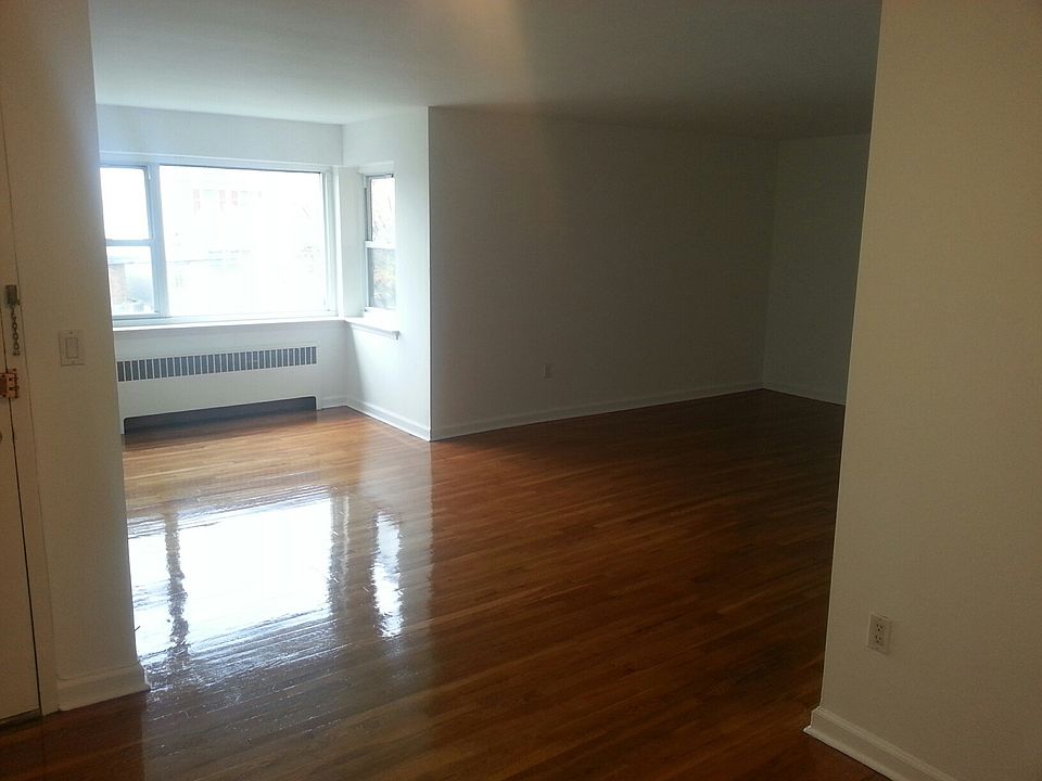 2nd image of 82 Harrison Ave