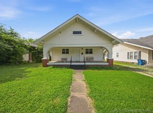 709 E Broadway St, Cushing, OK 74023