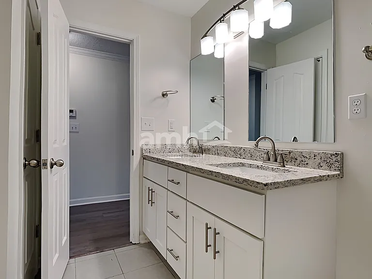 2714 Cedar Bluff Dr — Photo 14