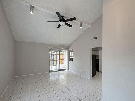 5th image of 5817 W Tidwell Rd