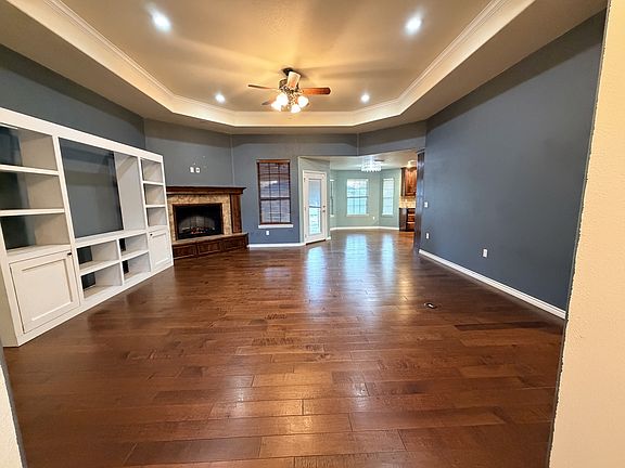 2nd image of 426 E University Dr