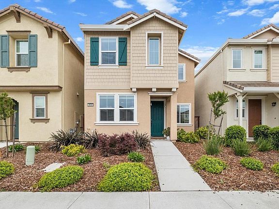 4th image of 2534 Natomas Crossing Dr