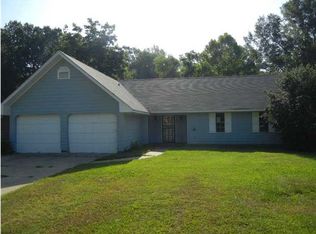312 Red Oak Dr, Jackson, MS 39212