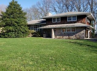 8 Oak Ridge Rd, Washington, NJ 07882