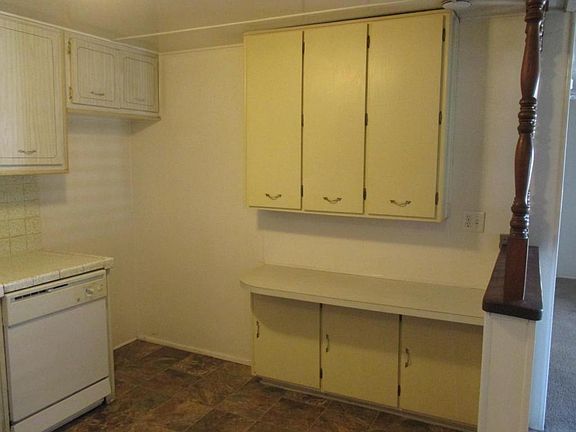 5th image of 830 Santa Clara Cir