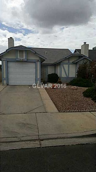 1st image of 826 Schooner Dr