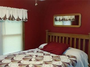 240 Watrous Ave, Des Moines, IA 50315