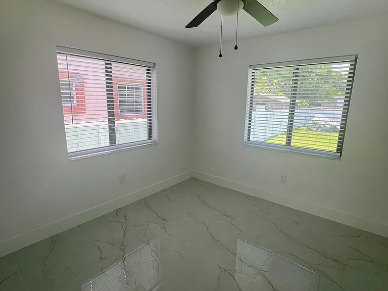 12020 W Golf Dr — Photo 13