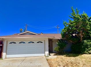 2543 Glenrio Dr, San Jose, CA 95121