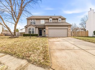 13069 Sinclair Pl, Fishers, IN 46038