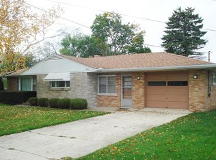 426 S West St, Peotone, IL 60468