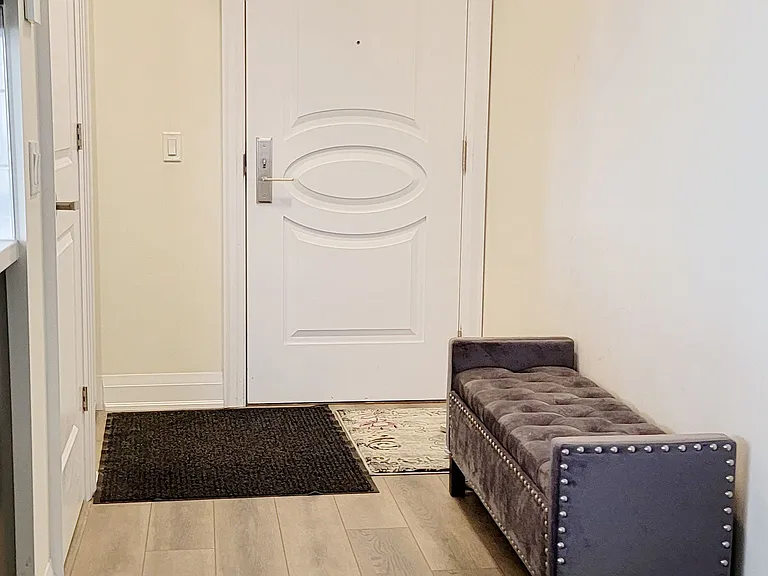 9075 Jane St #1708 — Photo 5