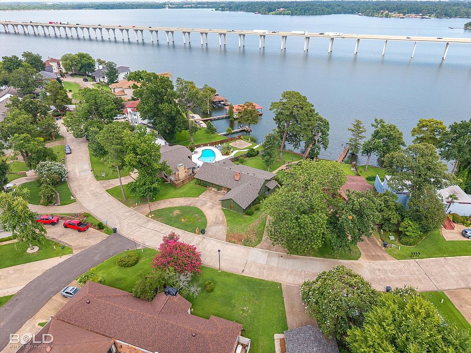 1st image of 1821 Willow Point Dr