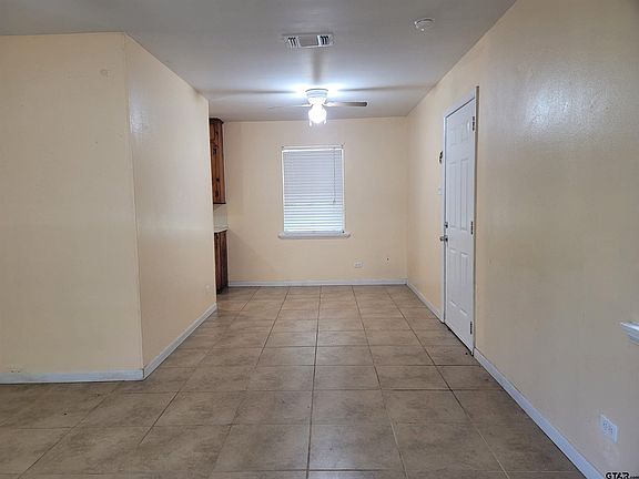 3rd image of 317 Williams Dr
