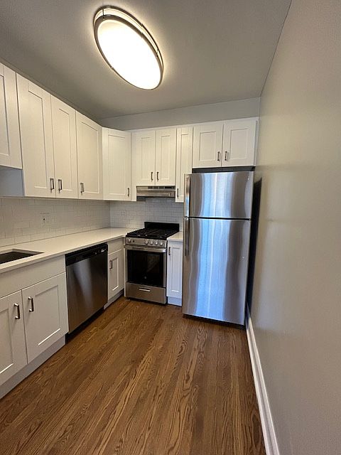 1st image of 1601 W Thome Ave Unit 3