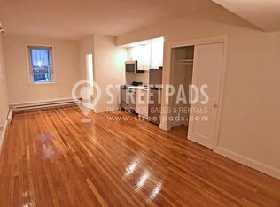 529 Beacon St #3R, Boston, MA 02215
