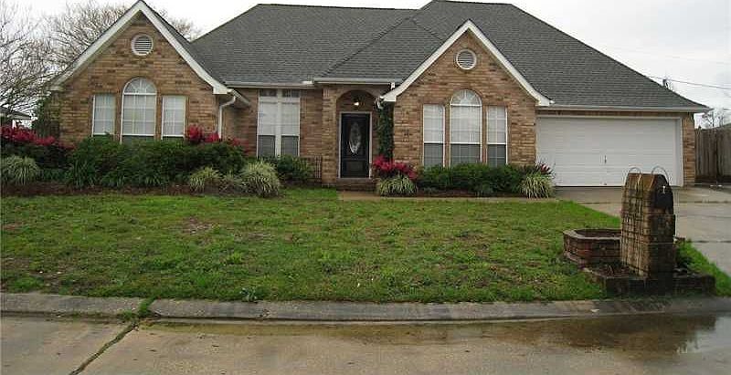 1st image of 145 Belle Grove Dr