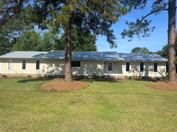 315 Newton Dr, Adel, GA 31620