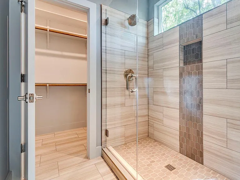 406 Post Road Dr #1 — Photo 13