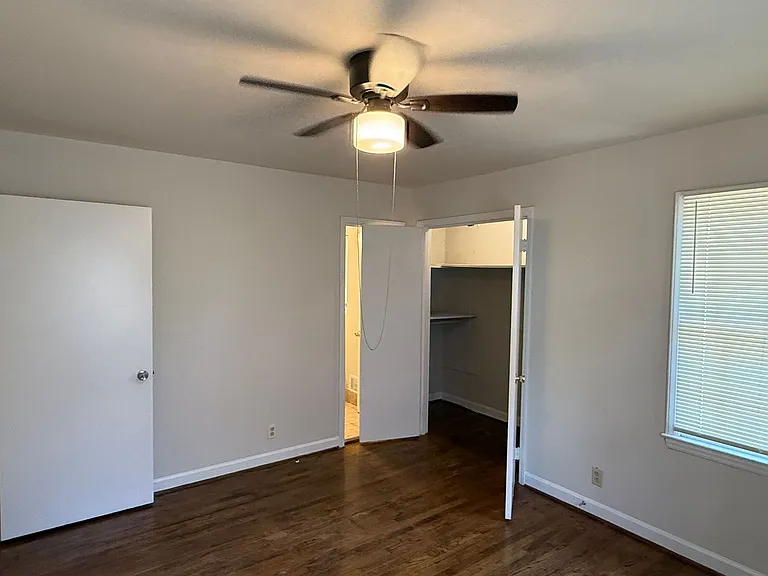 3721 Driftwood Dr — Photo 6
