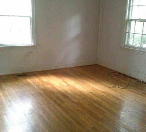 4th image of 619 N Caldwell St