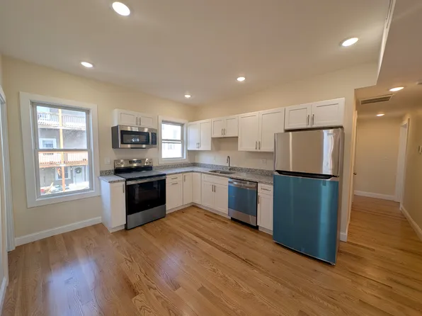 87 Lowell St, Somerville, MA 02143